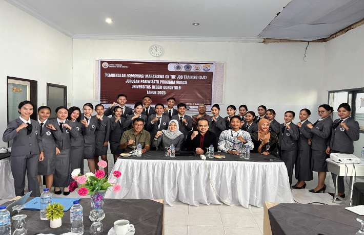 Jelang PKL, Vokasi UNG Bekali Mahasiswa Pariwisata Hadapi Dunia Kerja Melalui Pembekalan Intensif