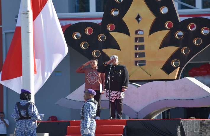 Program Vokasi Mengikuti Upacara Bendera Kemerdekaan RI Ke-80 di Lingkungan Uiversitas Negeri Gorontalo
