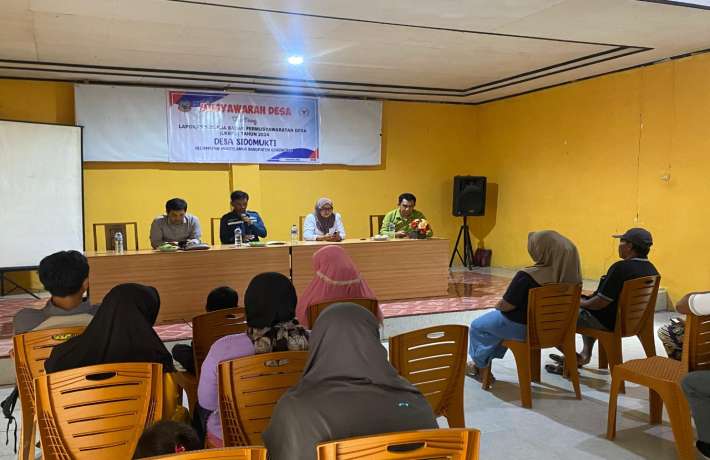 Sosialisasi dan FGD Bersama Kelompok Pengrajin Keripik di Desa Sidomukti : Upaya Penguatan UMKM melalui kegiatan Pemberdayaan Kemitraan Masyarakat (PKM)