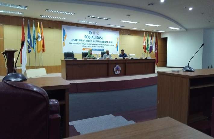 Vokasi UNG Hadir Sosialisasi Audit Mutu Internal (AMI) 2025